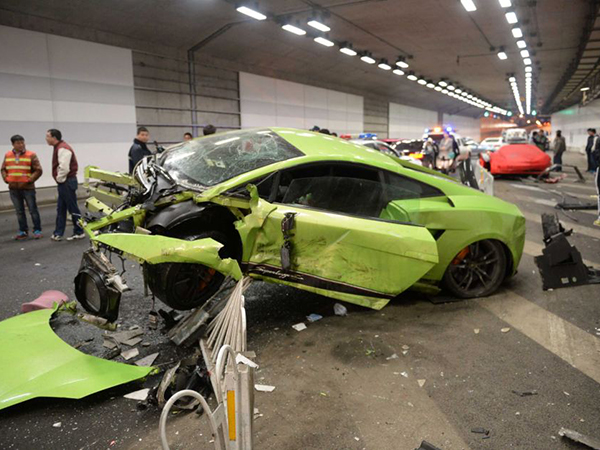 لن تصدّق عدد المركبات التي تمّ تدميرها خلال فيلم Fast and Furious... إنه رقمٌ خيالي